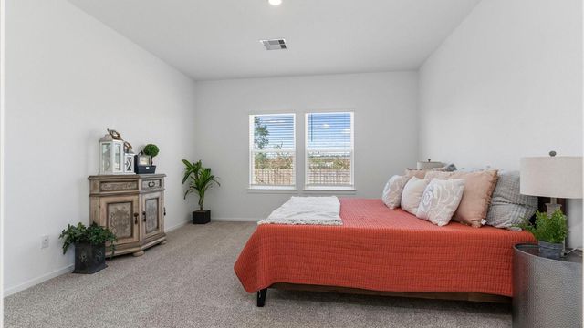 3929 Bronco Station, League City, TX 77573