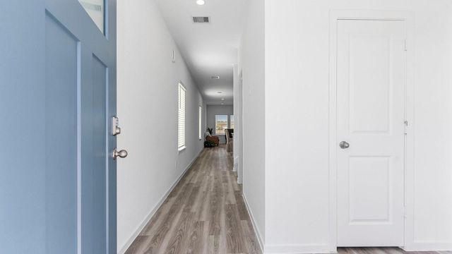 3929 Bronco Station, League City, TX 77573