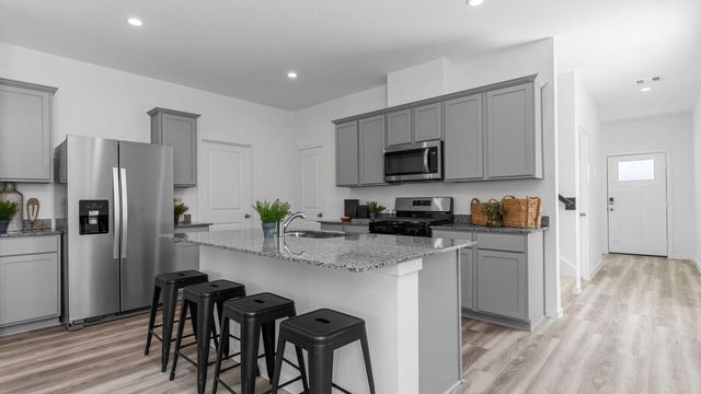 3929 Bronco Station, League City, TX 77573