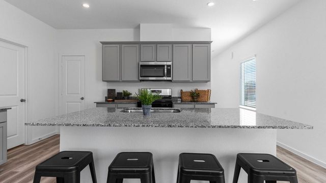 3929 Bronco Station, League City, TX 77573