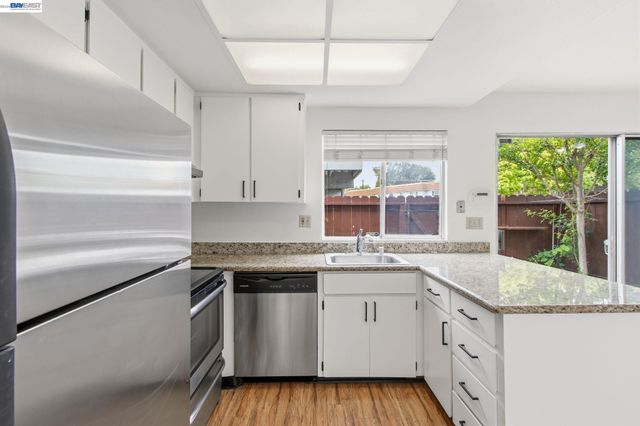 3002 Tonopah Cir, Pleasanton, CA 94588