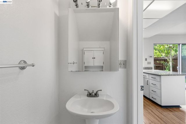 3002 Tonopah Cir, Pleasanton, CA 94588