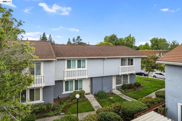 3002 Tonopah Cir, Pleasanton, CA 94588