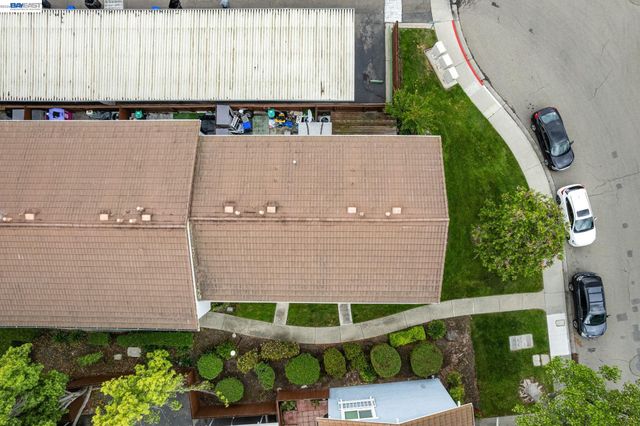 3002 Tonopah Cir, Pleasanton, CA 94588