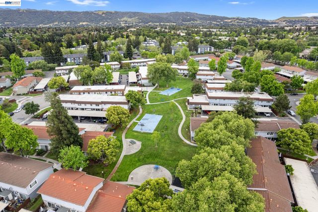 3002 Tonopah Cir, Pleasanton, CA 94588