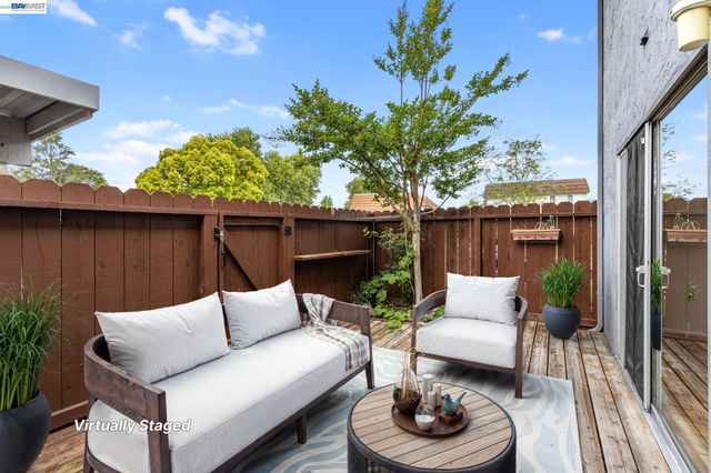 3002 Tonopah Cir, Pleasanton, CA 94588