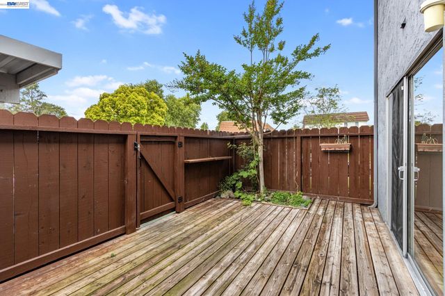 3002 Tonopah Cir, Pleasanton, CA 94588