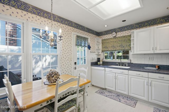 737A Chatham Lane, Manchester, NJ 08759