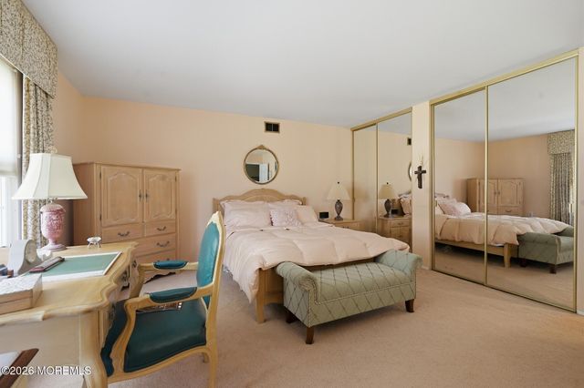 737A Chatham Lane, Manchester, NJ 08759