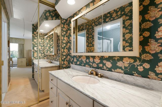737A Chatham Lane, Manchester, NJ 08759