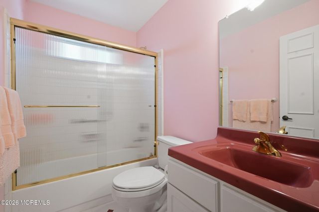 737A Chatham Lane, Manchester, NJ 08759