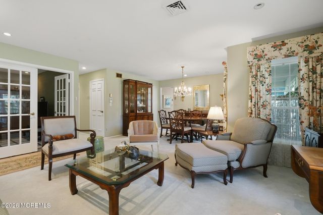 737A Chatham Lane, Manchester, NJ 08759