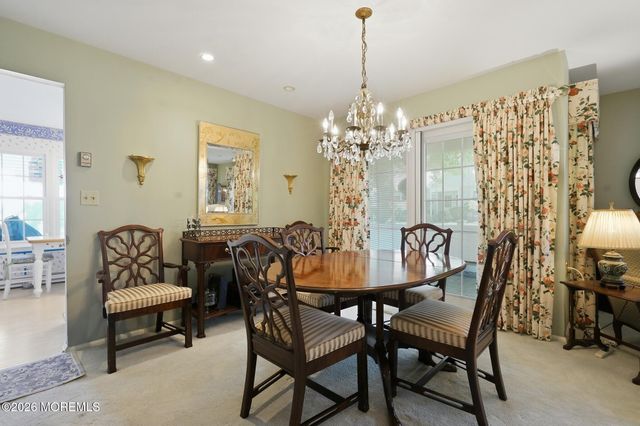 737A Chatham Lane, Manchester, NJ 08759