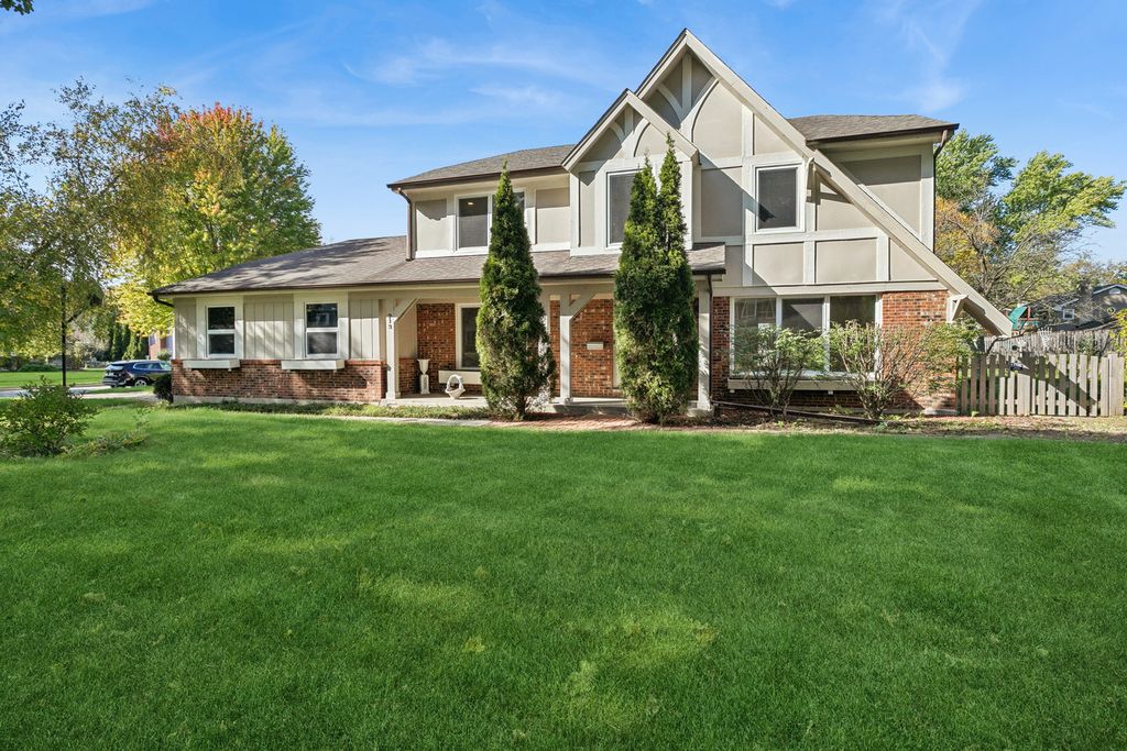 713 Dawes Street, Libertyville, IL 60048 — exterior