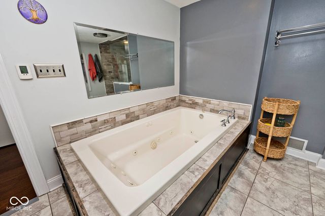 6348 Kingsley Drive, Indianapolis, IN 46220