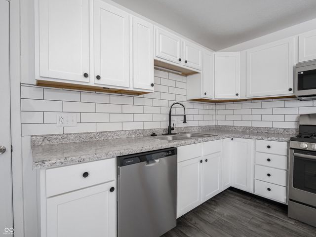 226 N Sigsbee Street, Indianapolis, IN 46214