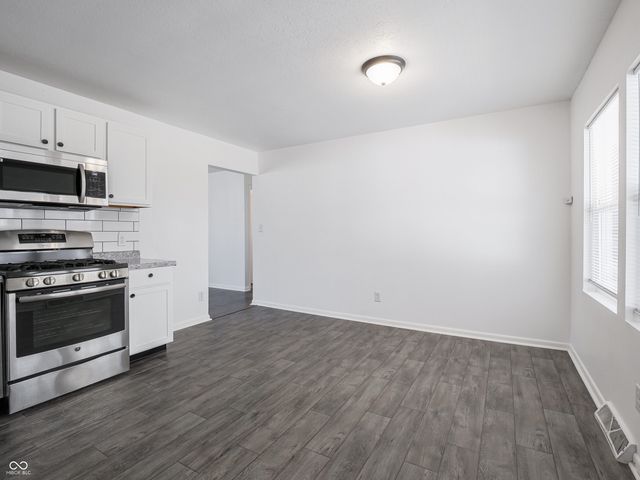 226 N Sigsbee Street, Indianapolis, IN 46214