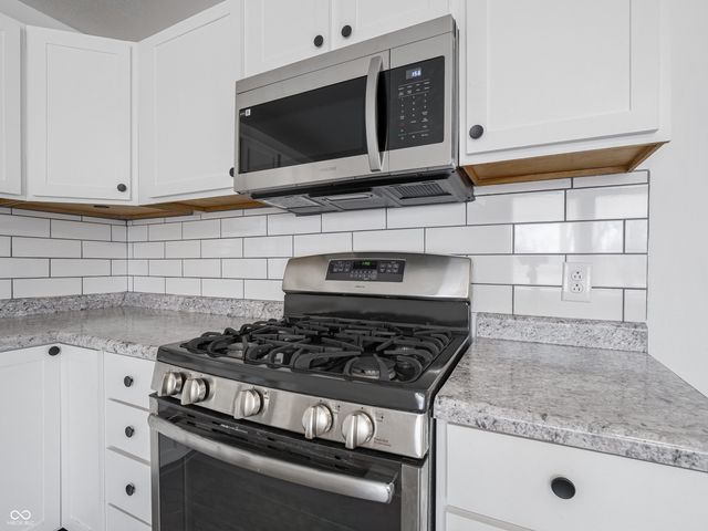 226 N Sigsbee Street, Indianapolis, IN 46214