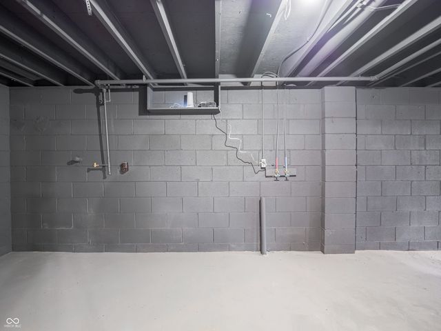 226 N Sigsbee Street, Indianapolis, IN 46214