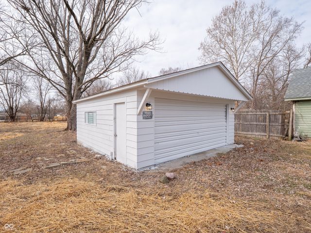 226 N Sigsbee Street, Indianapolis, IN 46214