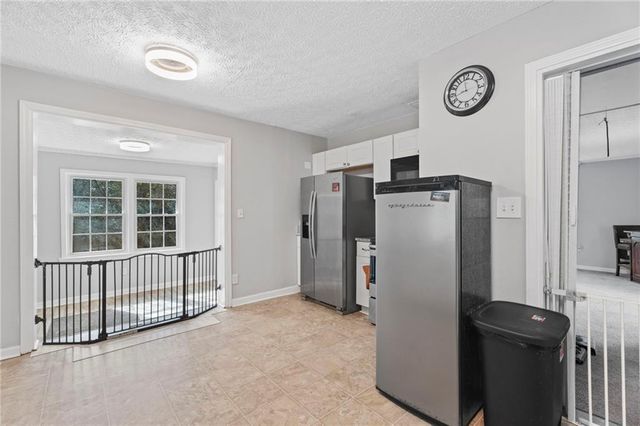 1384 Country Lane NE Way, Conyers, GA 30012