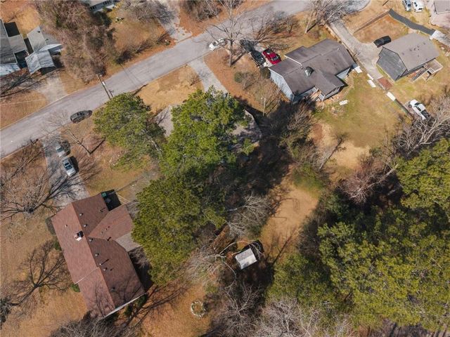 1384 Country Lane NE Way, Conyers, GA 30012