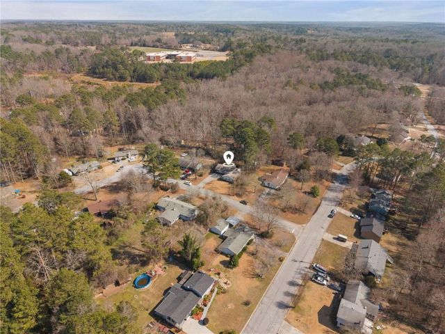 1384 Country Lane NE Way, Conyers, GA 30012