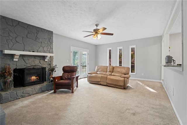 1384 Country Lane NE Way, Conyers, GA 30012