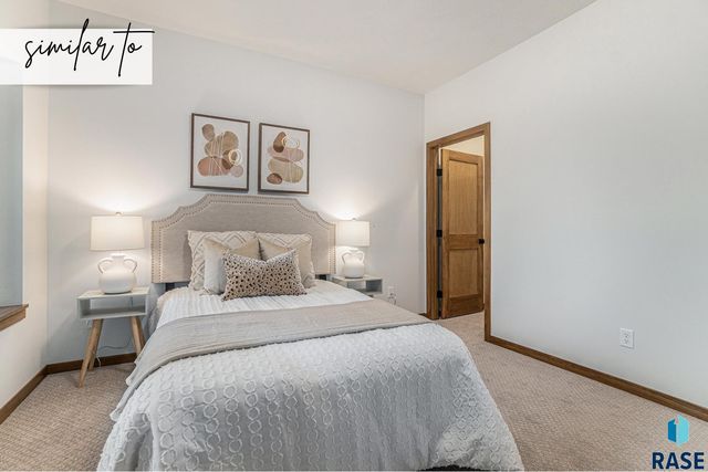 8019 E 44th St Street, Sioux Falls, SD 57110