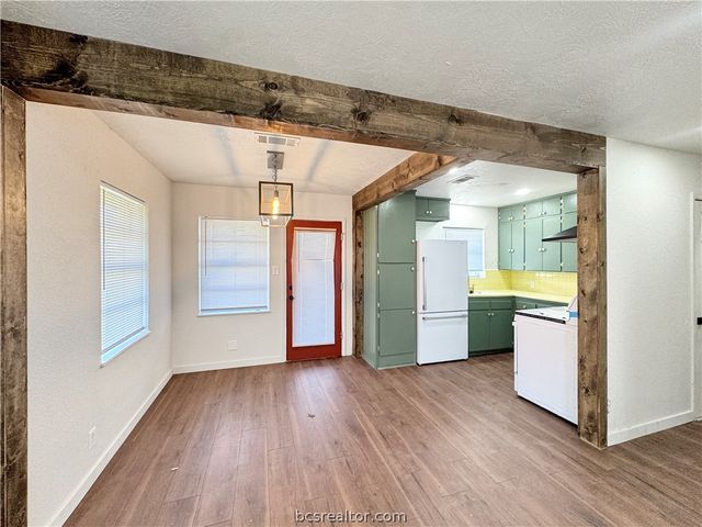 603 West Evans Street, Hearne, TX 77859