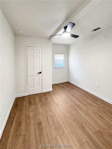 603 West Evans Street, Hearne, TX 77859