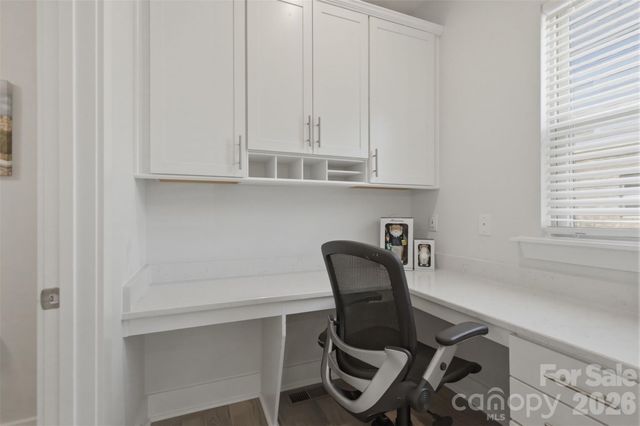 18005 Nolita Lane, Charlotte, NC 28204