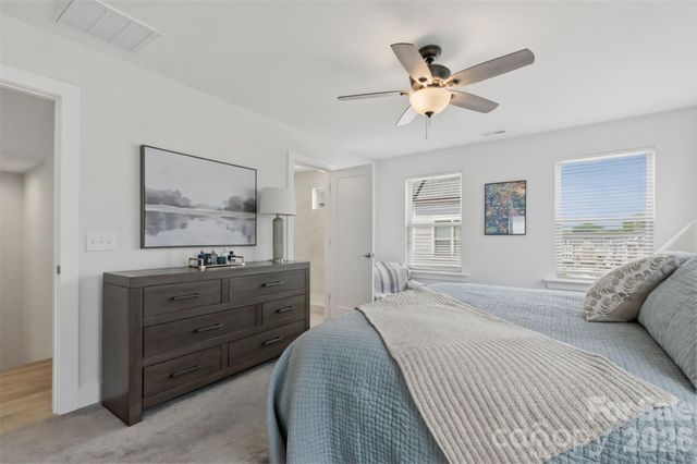18005 Nolita Lane, Charlotte, NC 28204