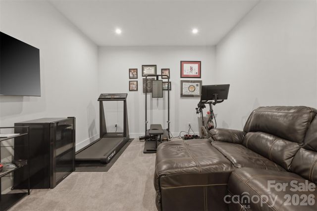 18005 Nolita Lane, Charlotte, NC 28204