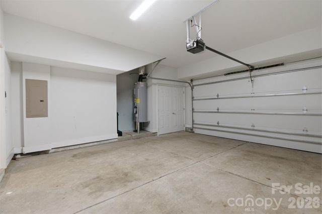 18005 Nolita Lane, Charlotte, NC 28204