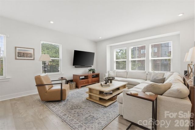 18005 Nolita Lane, Charlotte, NC 28204