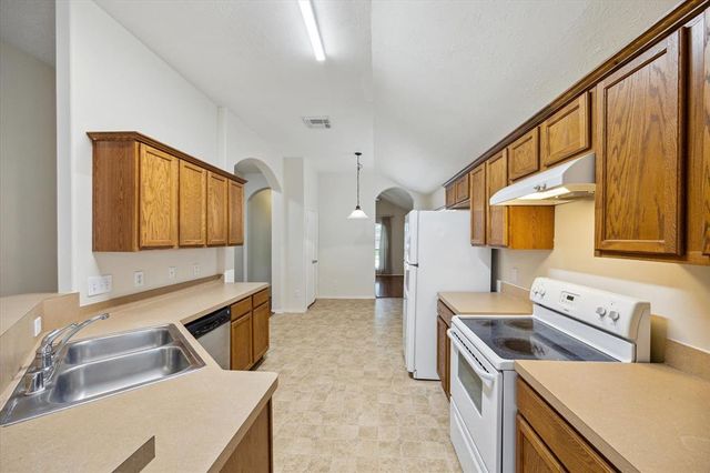 4750 Lonestone Circle, Katy, TX 77449