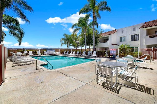 13315 Caminto Ciera 139, San Diego, CA 92129