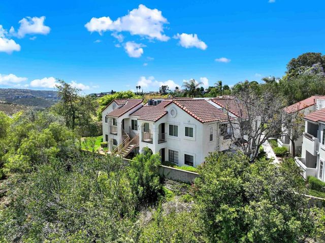 13315 Caminto Ciera 139, San Diego, CA 92129