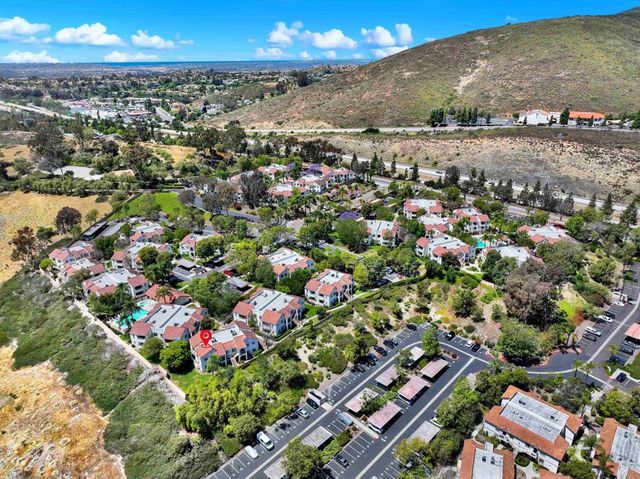 13315 Caminto Ciera 139, San Diego, CA 92129