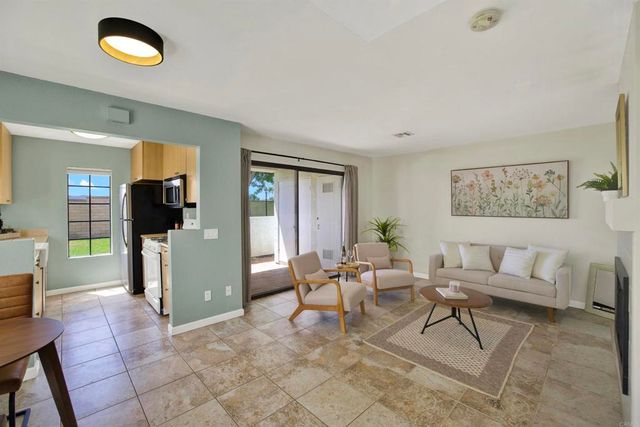 13315 Caminto Ciera 139, San Diego, CA 92129