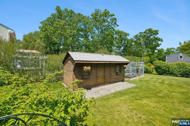 23 Moore Road, West Milford, NJ 07480
