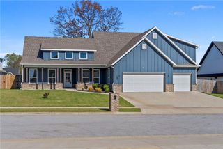 816 Spurgeon Lane, Prairie Grove, AR 72753