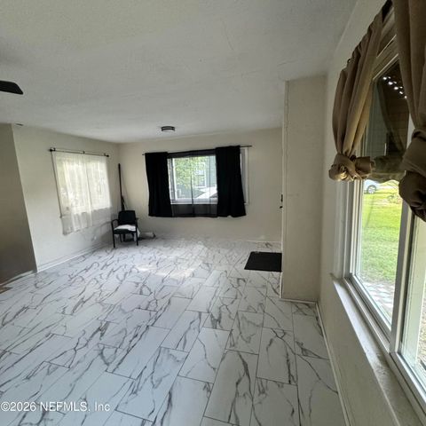 7012 MARVIN Avenue, Jacksonville, FL 32208