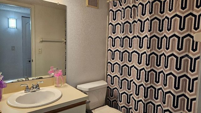 5920 80TH STREET N 308, St Petersburg, FL 33709