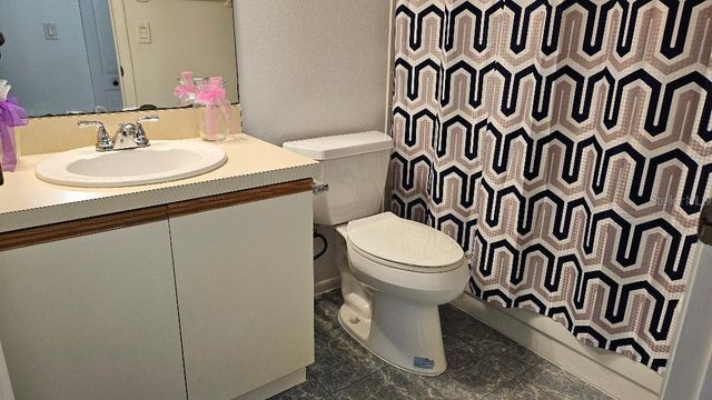 5920 80TH STREET N 308, St Petersburg, FL 33709