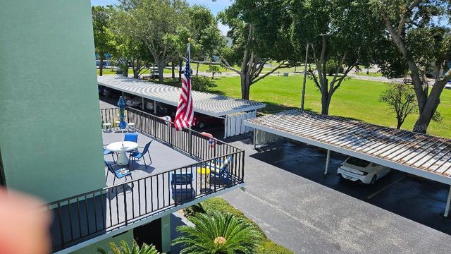 5920 80TH STREET N 308, St Petersburg, FL 33709