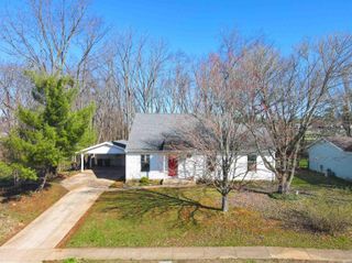 5904 S Phyllis Street, Bloomington, IN 47403