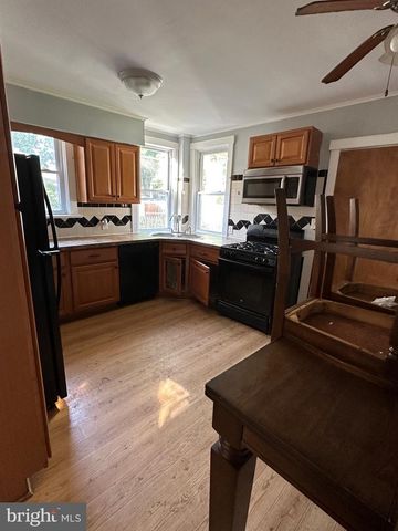 22 MERVINE PL, Hamilton, NJ 08609