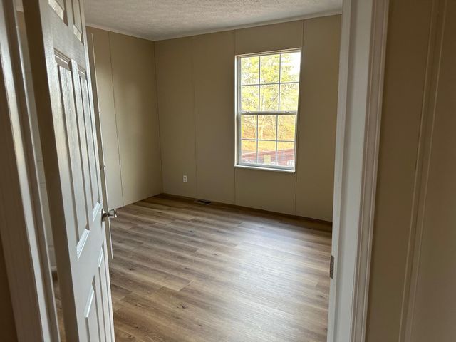 1285 Dyer Road, Evensville, TN 37332